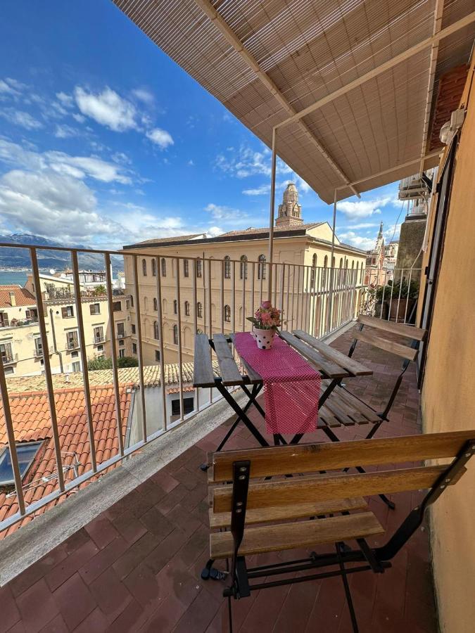 Апартаменти La Finestra Sul Duomo Гаета Екстер'єр фото